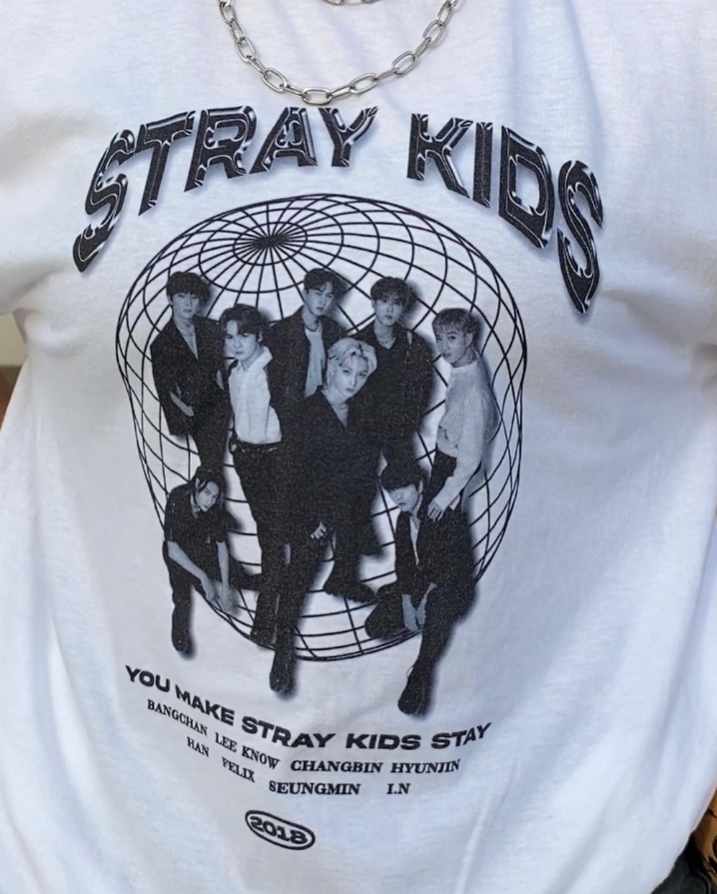 STRAY KIDS OT8